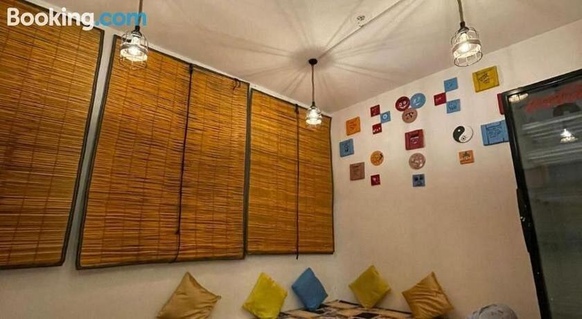 Travel Monkey Hostel Agra  Exteriör bild